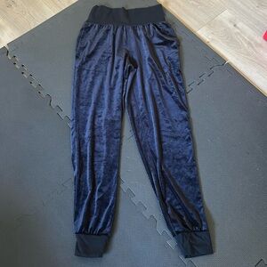 Athleta velour Black pant!